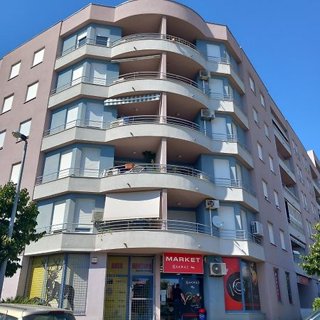Apartment Inna With Free Garage Parking Zadar Exterior foto