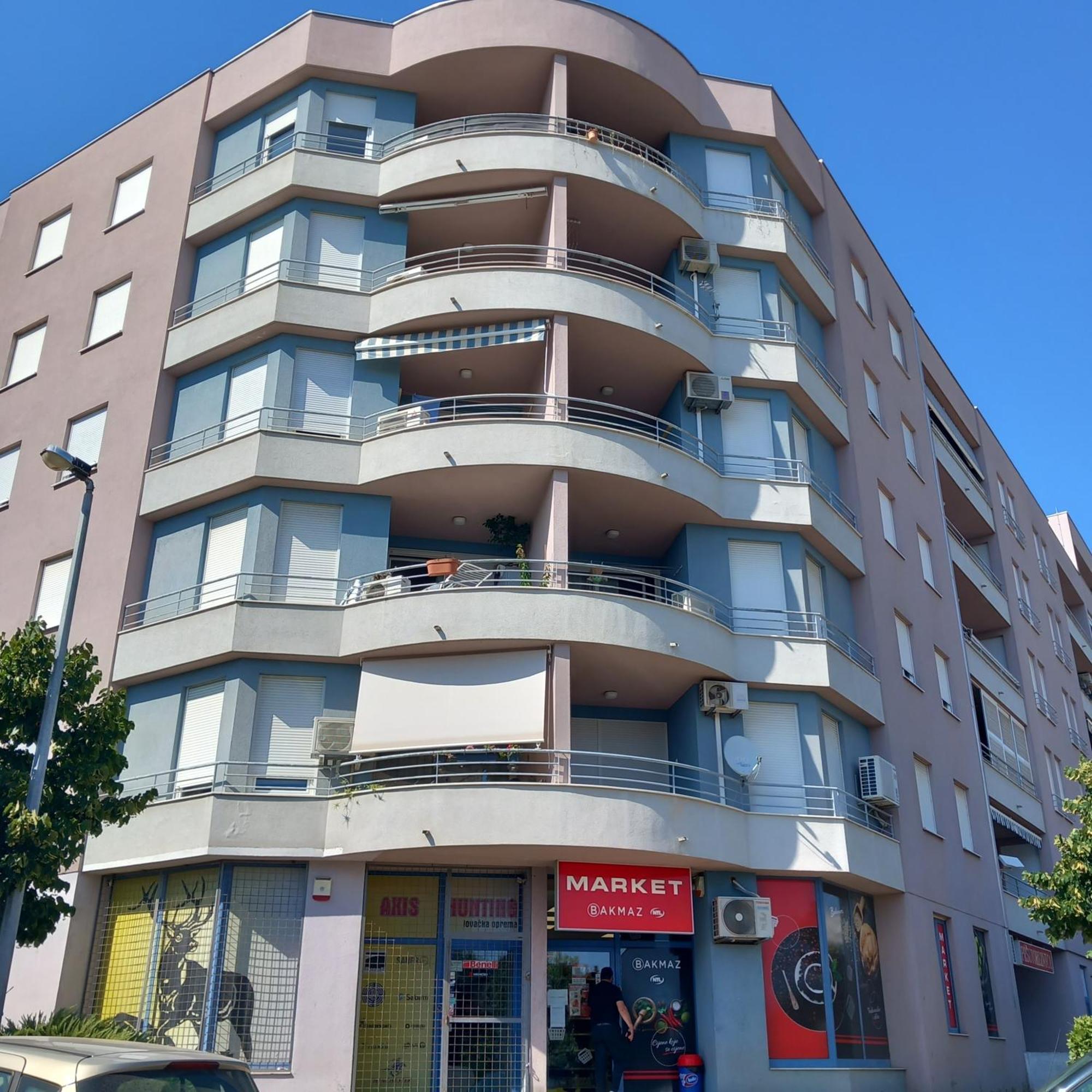 Apartment Inna With Free Garage Parking Zadar Exterior foto